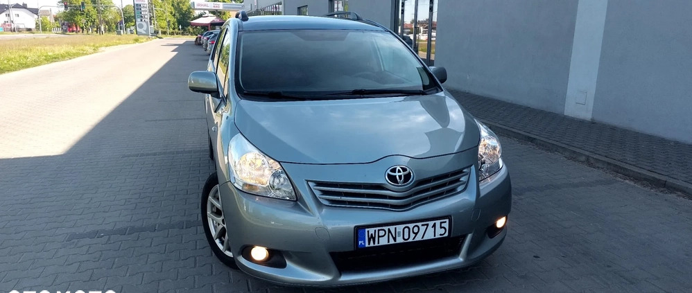 Toyota Verso cena 28900 przebieg: 224300, rok produkcji 2011 z Płońsk małe 596